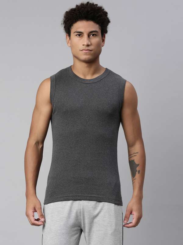 Levis vest sale online