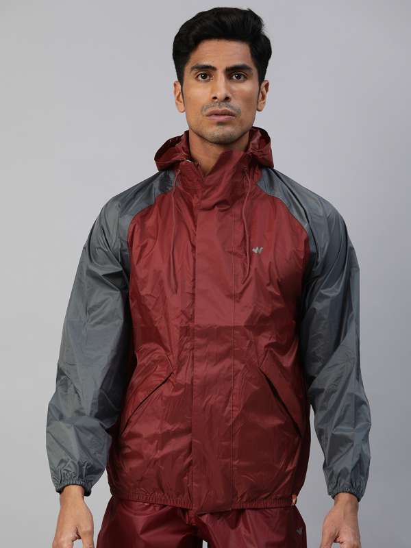 puma waterproof jacket india