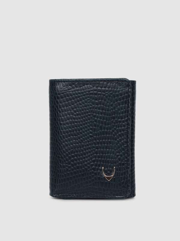 myntra hidesign bags
