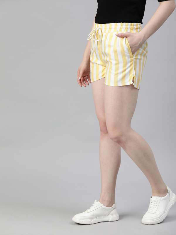 myntra hot pants