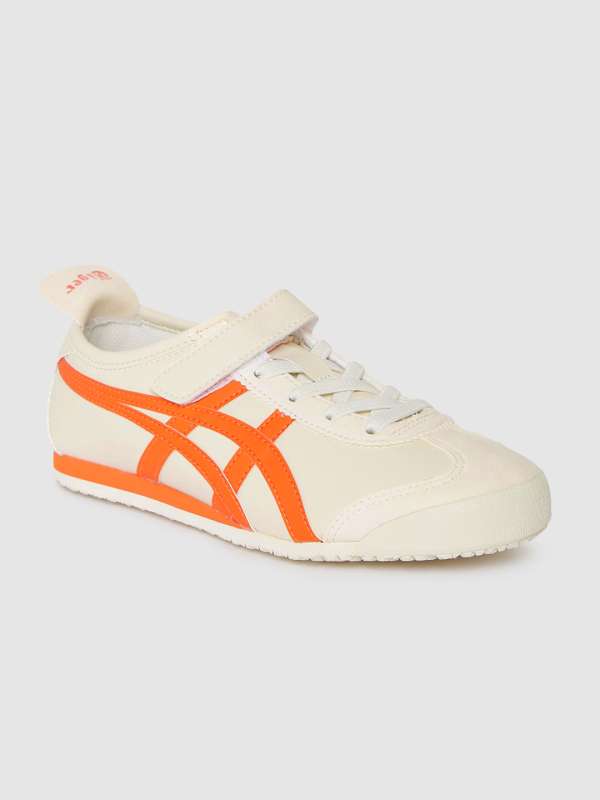 Onitsuka tiger shoes myntra sales