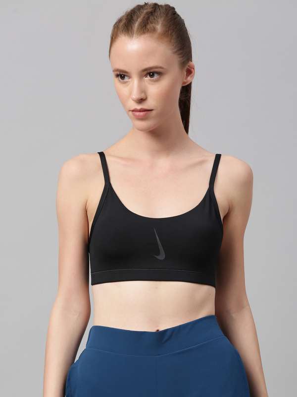 nike sports bra myntra