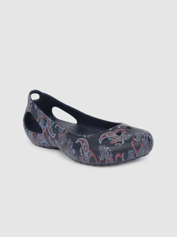 myntra crocs ladies