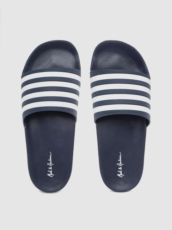 flip chappals