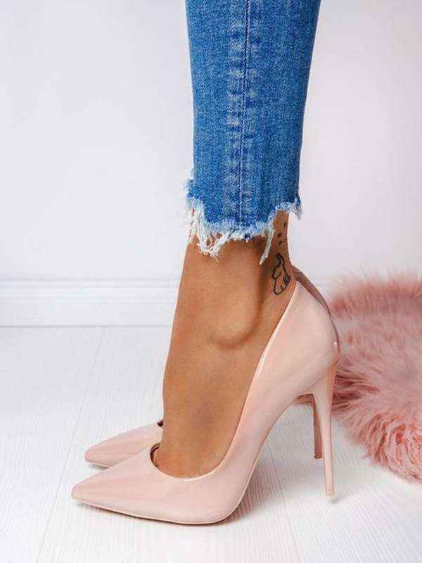 Pale pink stilettos shop