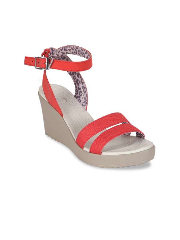 crocs wedges online
