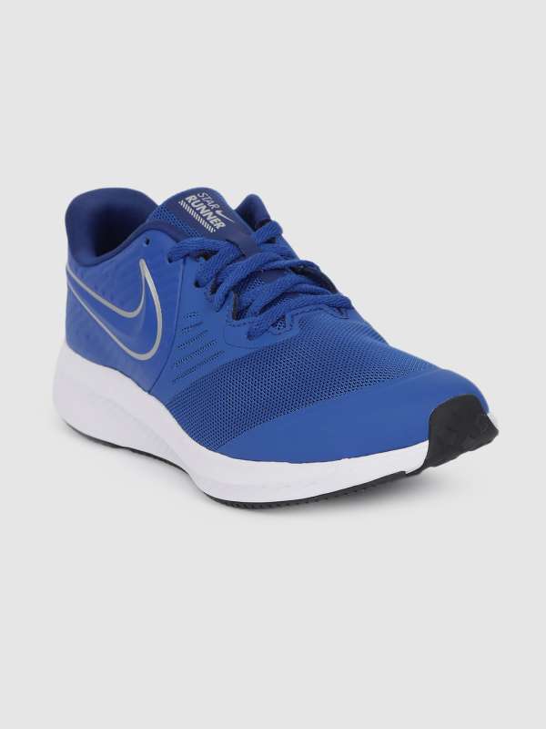 nike sports shoes for boys