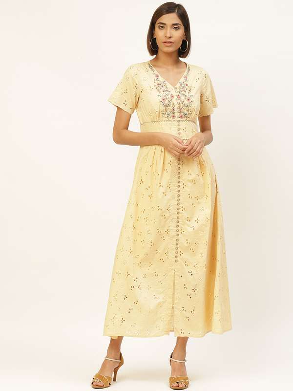 myntra engagement dress