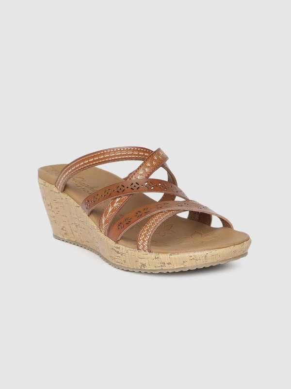 skechers sandals with heels