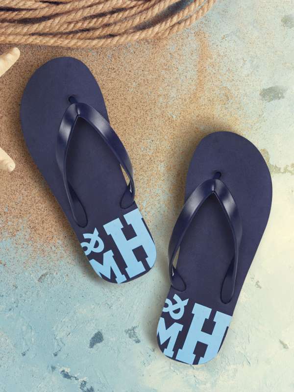 Women's nike navy hotsell blue flip flops