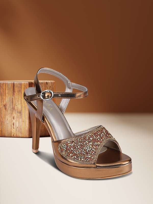 Valiosaa heels top