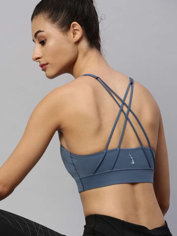 nike sports bra myntra