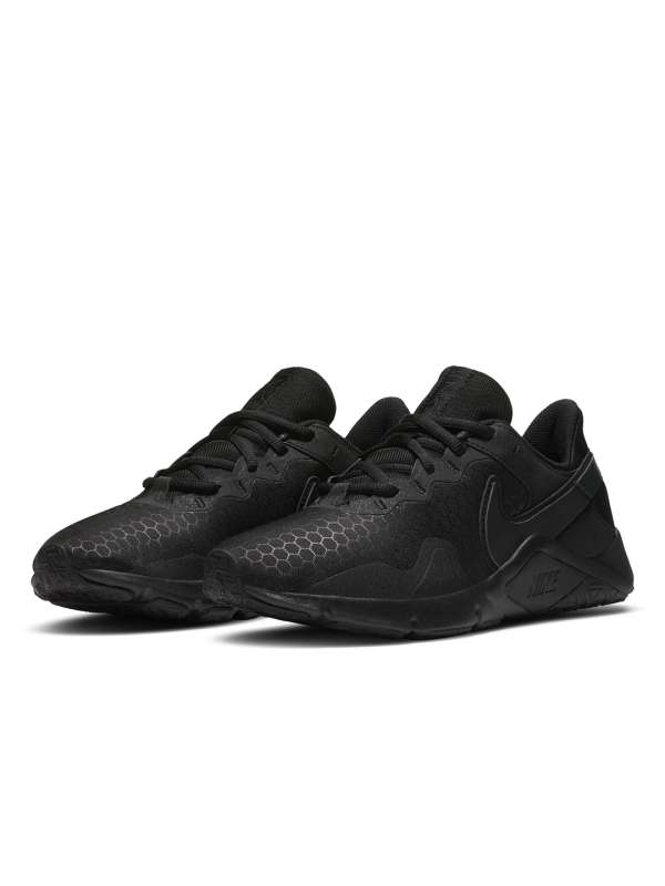 Nike black training shoes womens cheap