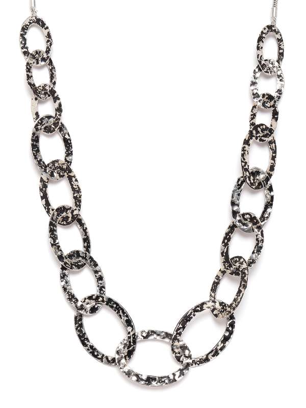 Metal necklace online sale