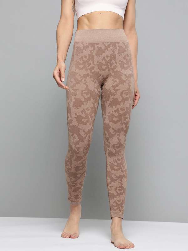 myntra yoga pants