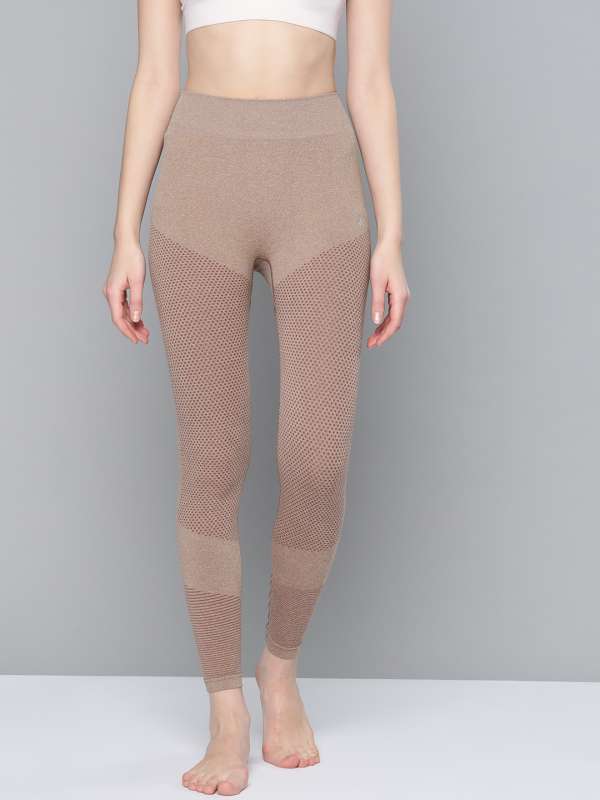myntra yoga pants