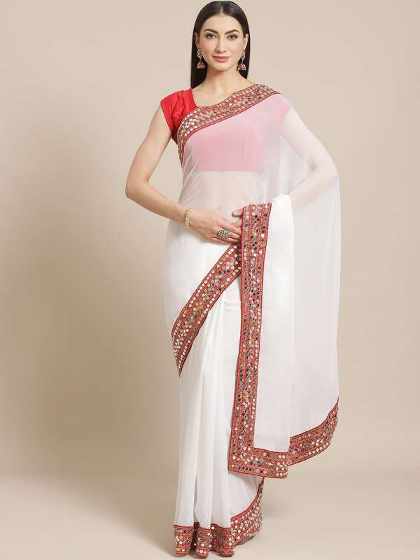 Plain saree with jewellery new arrivals