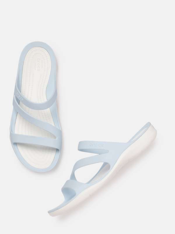 crocs myntra