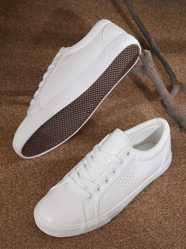 Roadster women sale white sneakers