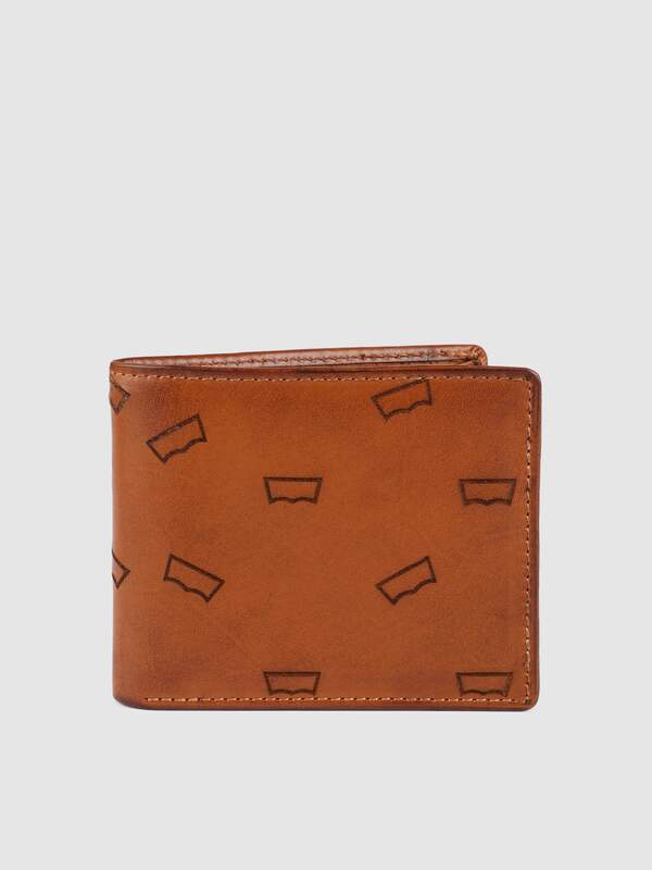 levis wallets for mens india