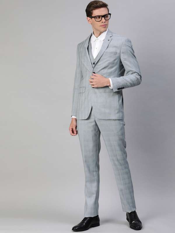 Groom Dresses Buy Best Wedding Dresses For Groom Online Myntra Shop the new range of men's clothes, accessories, shoes, bags & more.