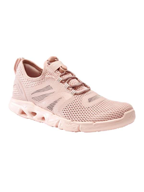 newfeel shoes price