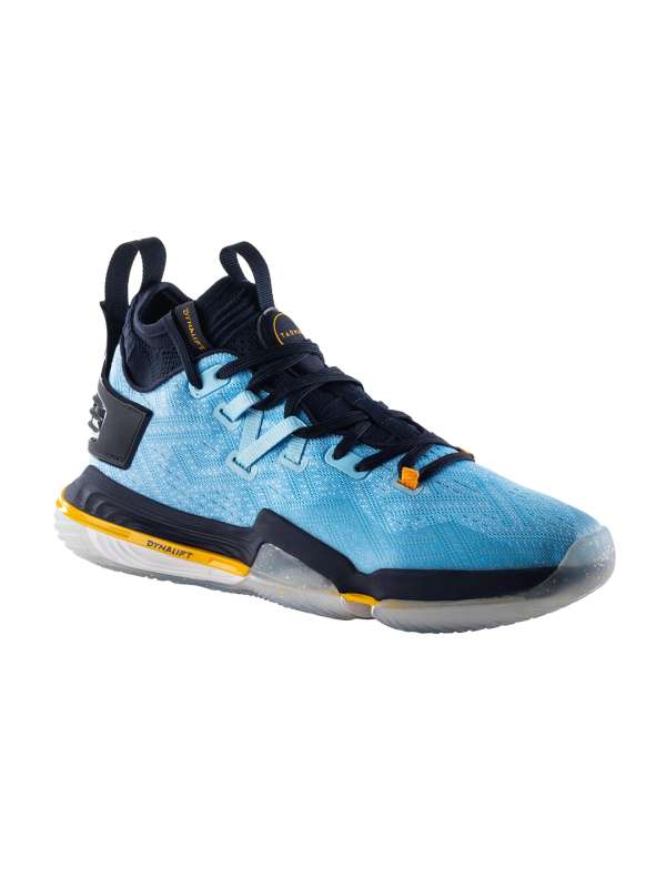 myntra basketball shoes