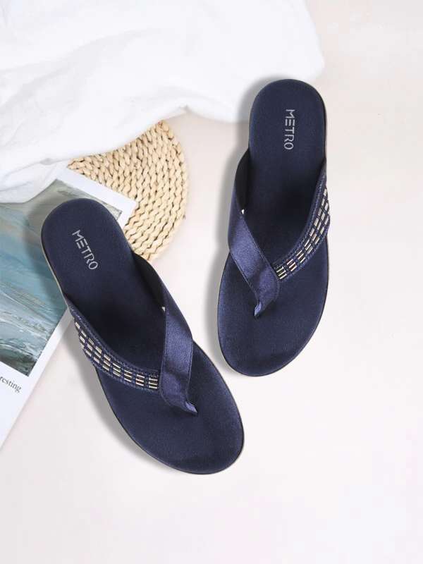 Navy flip flops ladies outlet