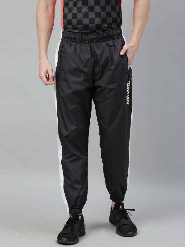 nike track pants myntra