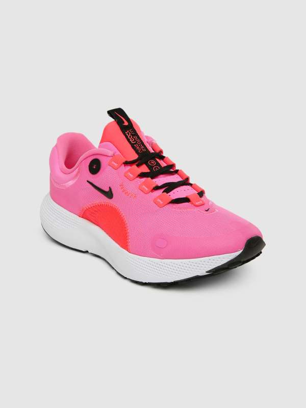 nike sports shoes for womens india