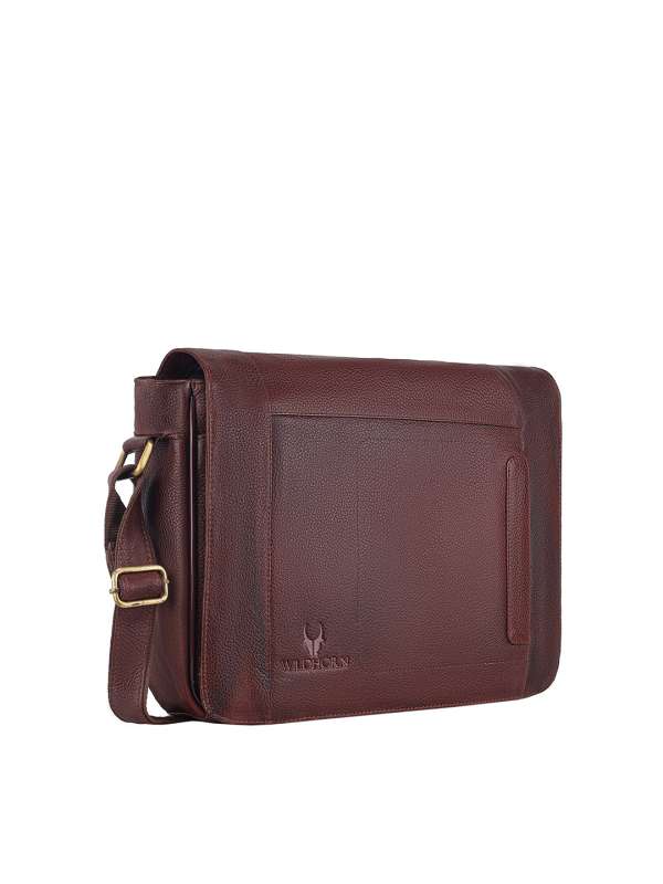 Maroon messenger bag outlet