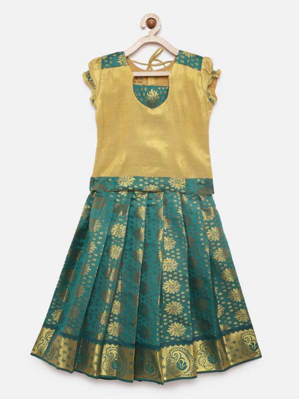 Pattu outlet cloth online