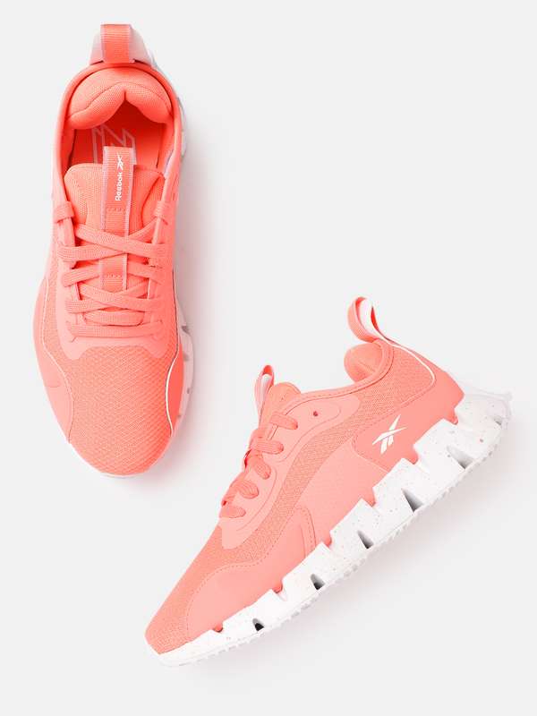Myntra reebok sports shoes clearance