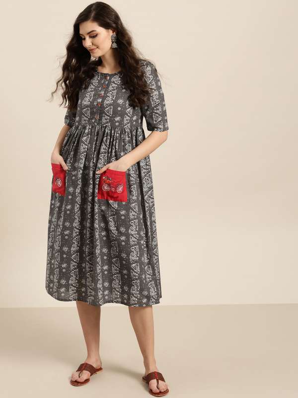 Women Ethnic Dresses - Shop Online for
