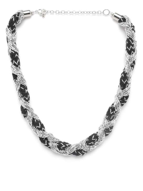 Metal necklace online top
