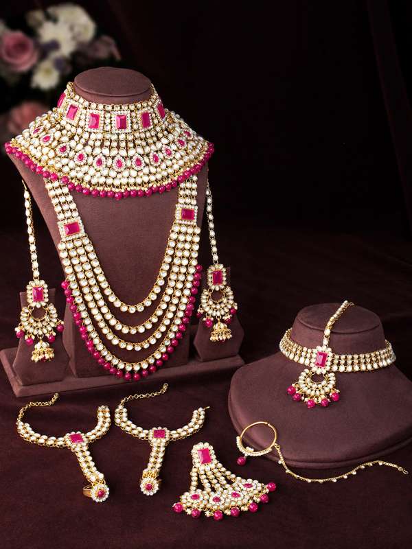 Bridal best sale jewellery myntra
