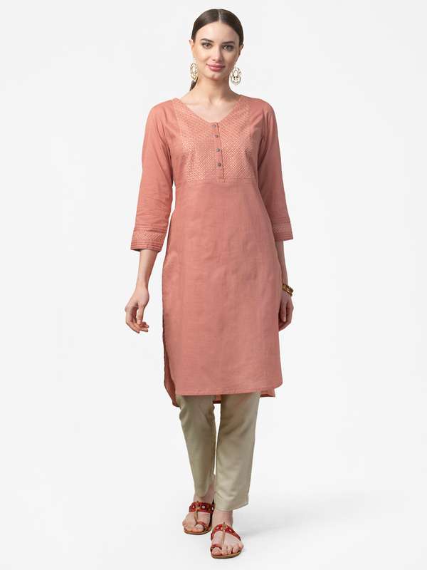 4snwk5ru1 Z4qm Fabindia is an indian chain store retailing garments, furnishings, fabrics and ethnic products handmade by craftspeople across rural india. https www myntra com fabindia