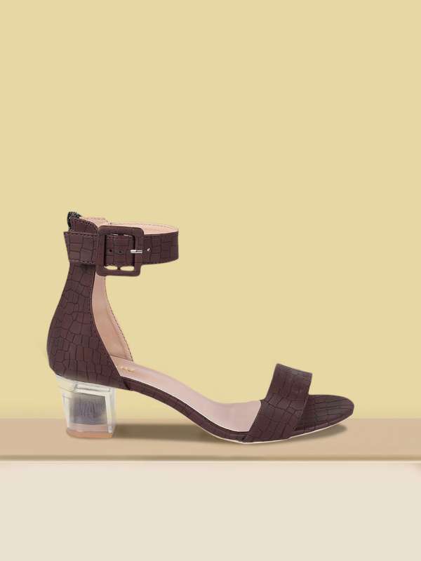 Rage cheap yellow heels