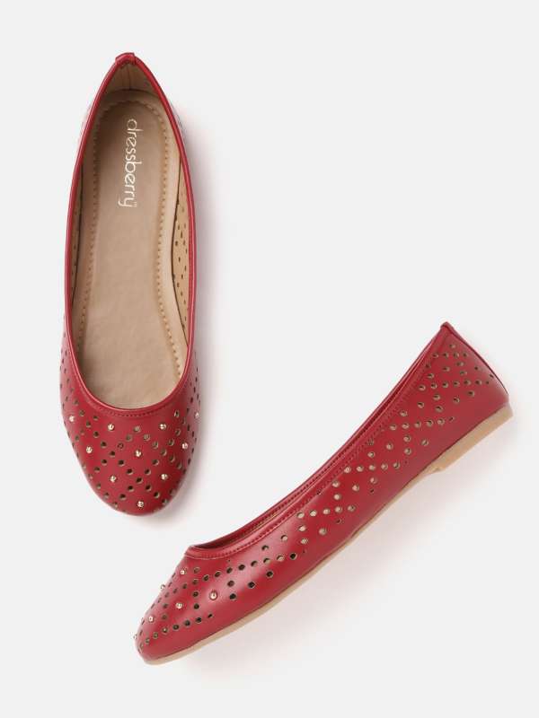 Dressberry bellies on sale myntra