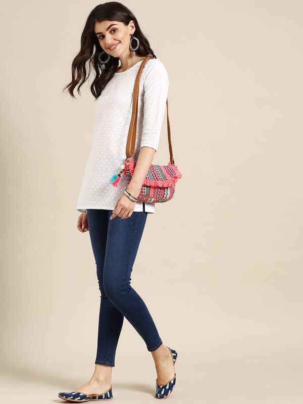 Yht8l0pkdbobsm Buy hand designer chikankari embroidery lucknow kurtas, kurtis, lucknow chikan hand embroidered kurtis. https www myntra com chikankari kurtis