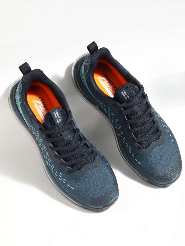 red tape black running shoes