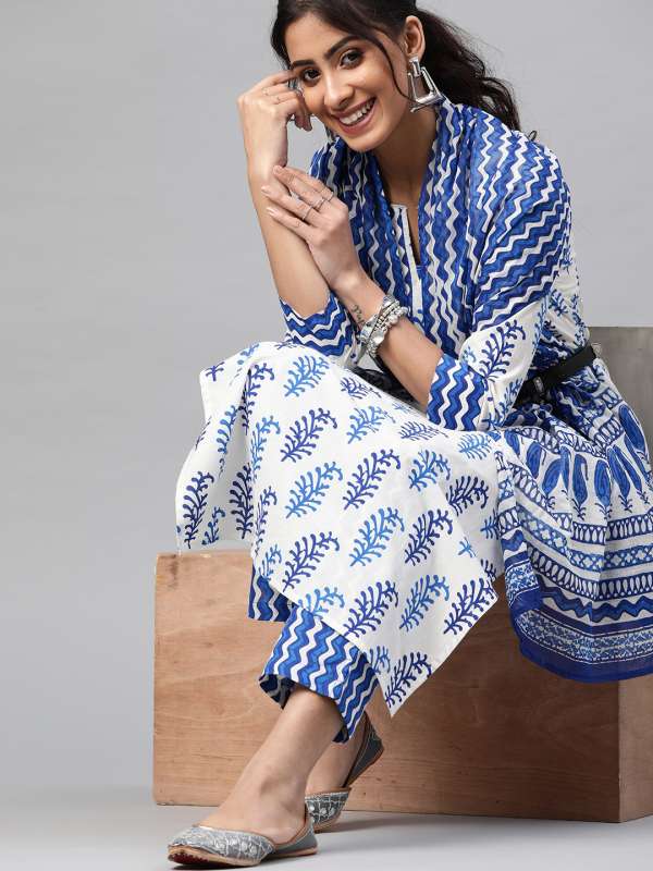 mokshi kurtis online