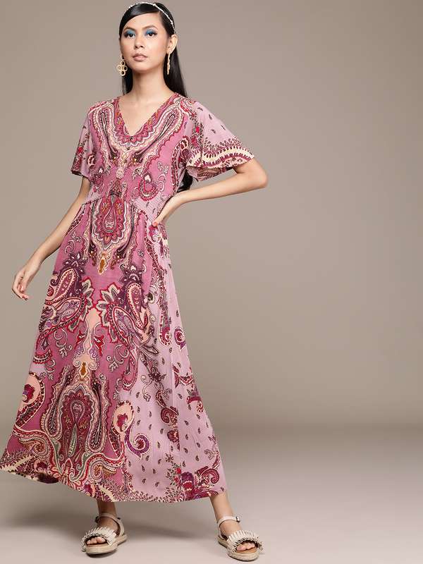 Ritu kumar suits myntra clearance