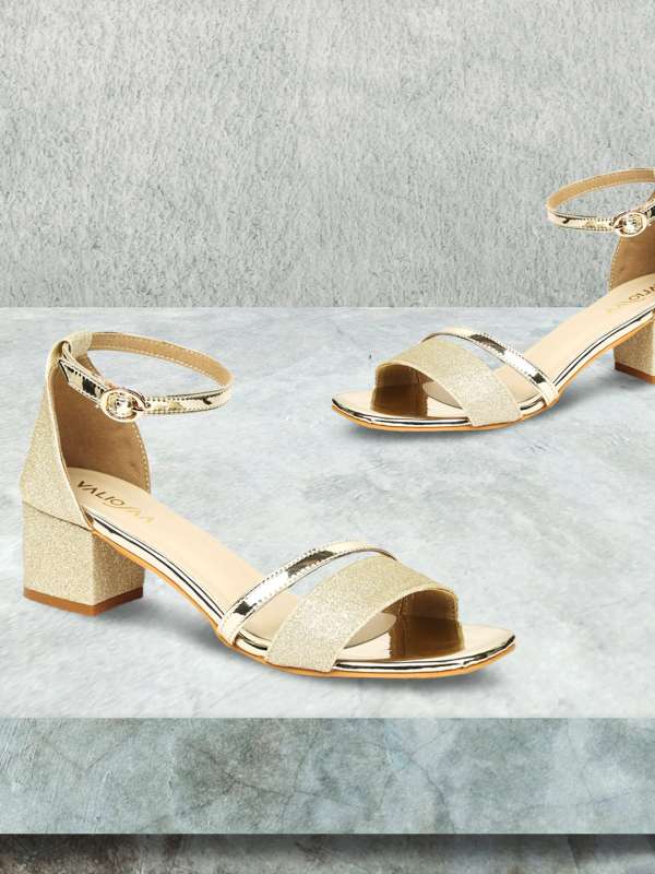 Valiosaa Gold Toned Embellished Heels Buy Valiosaa Gold Toned
