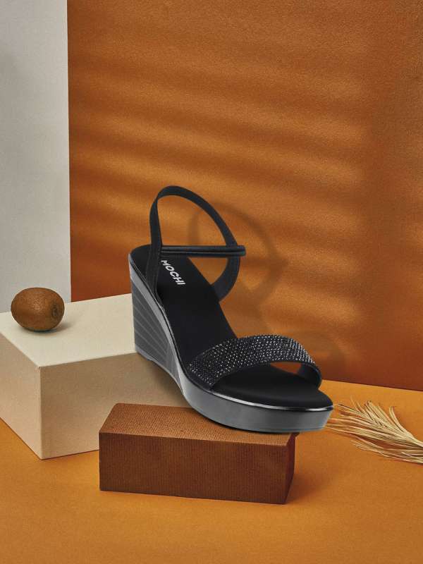 Ankle strap sales wedge heels