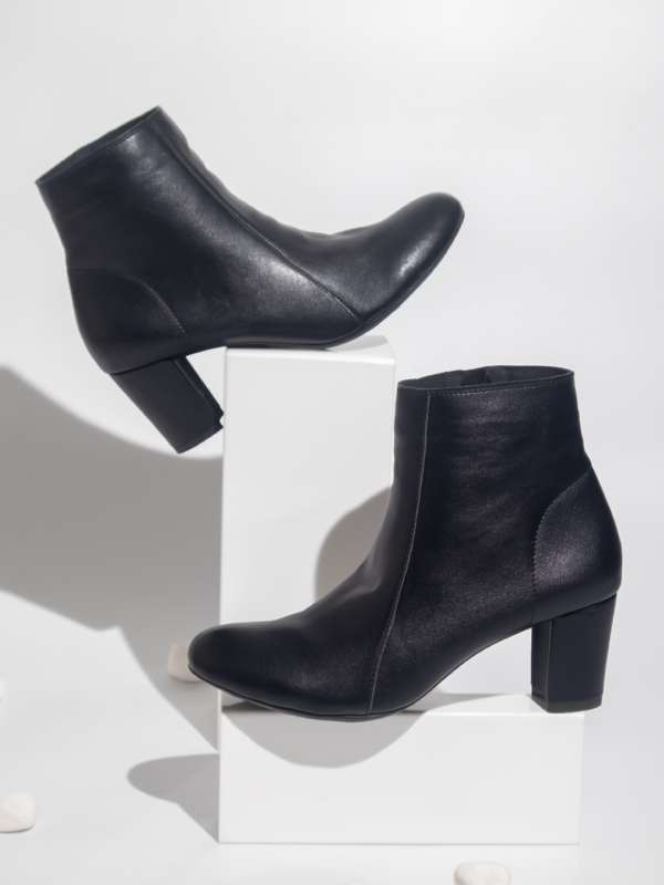 Myntra boots ladies deals