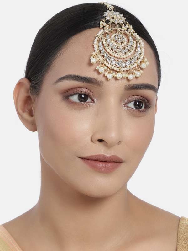 Maang tikka discount on myntra