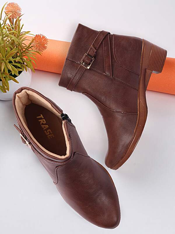WOMEN FASHION Footwear Casual Brown Destroy boots discount 70% 