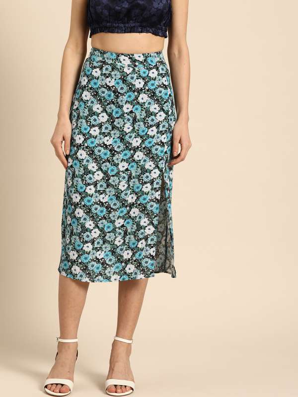 long skirt with slits on the side