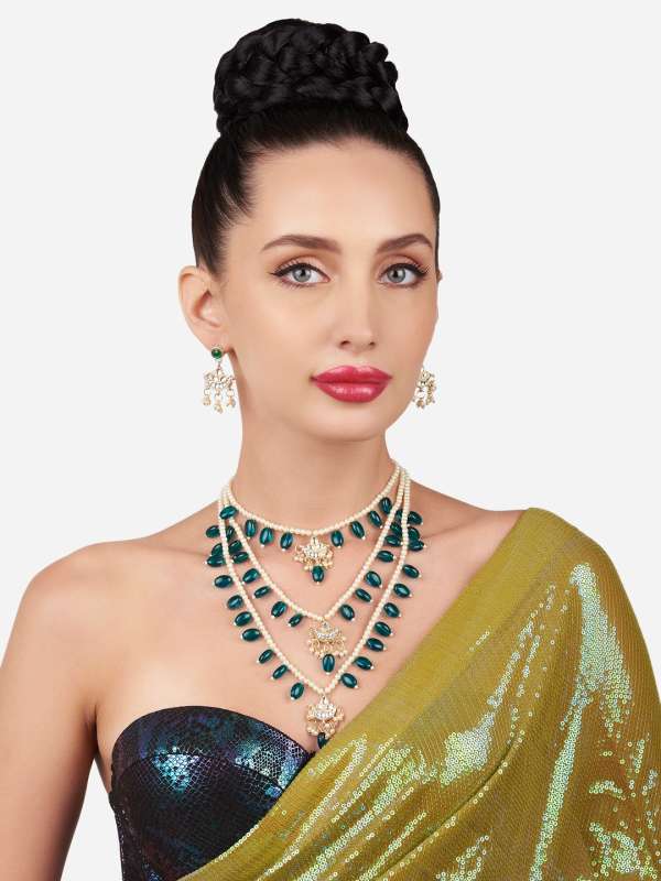 Emerald and Pearl Necklace Set in Gold Plated Silver NS 180